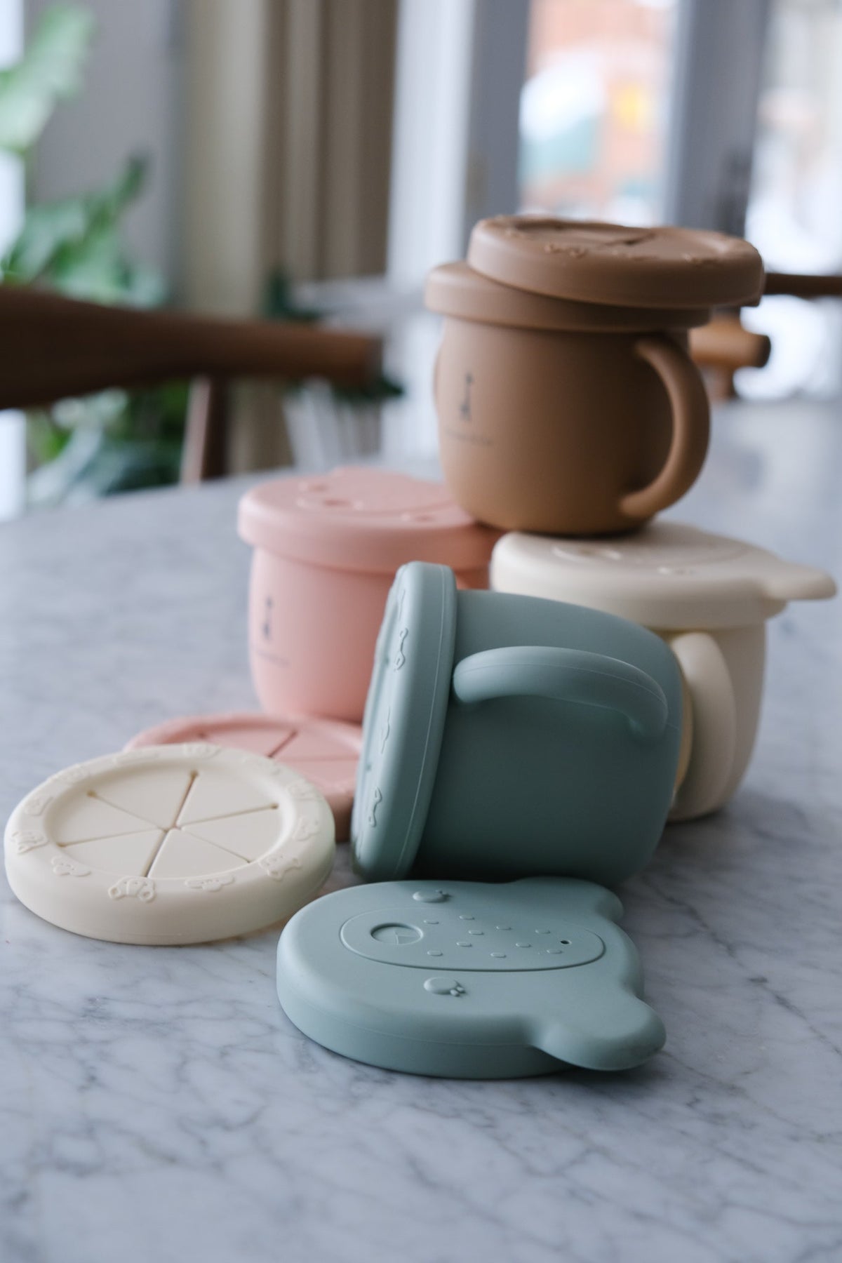 2-in-1 Silicone Cup for Kids | Tasse 2-en-1 en silicone pour enfant