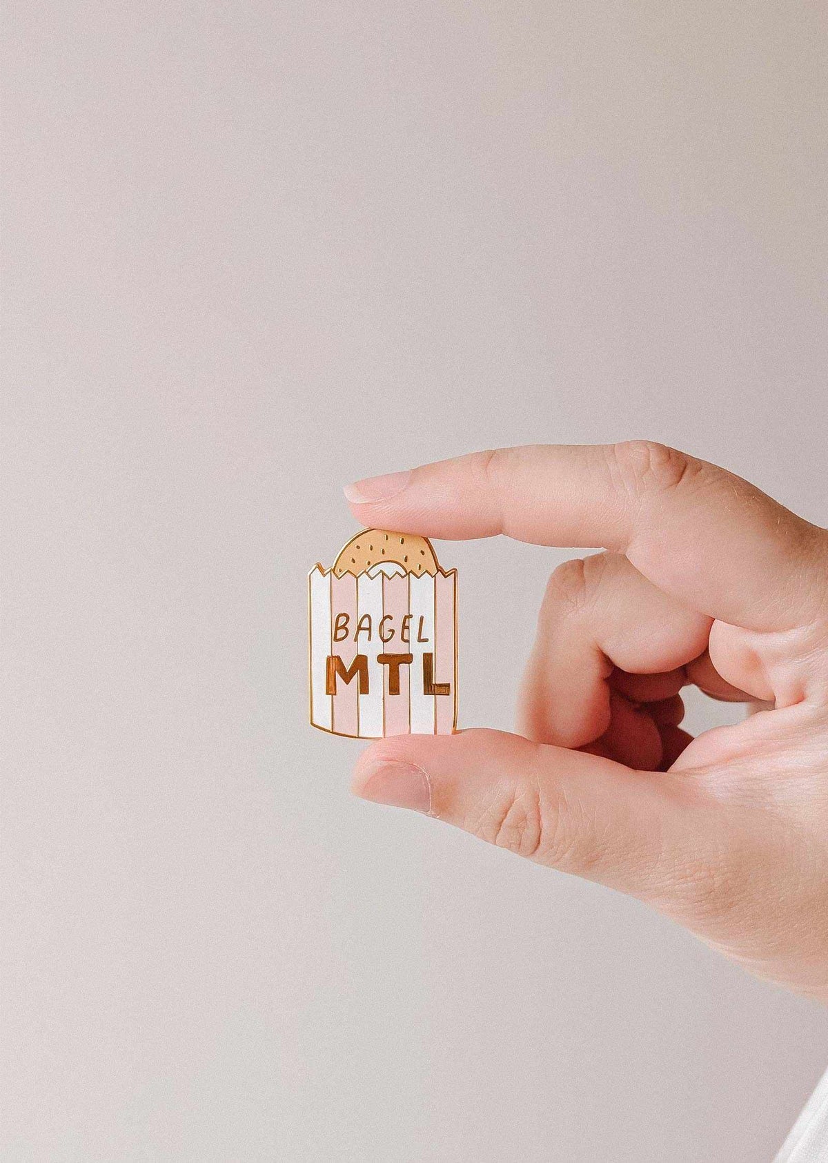 Bagel MTL Pin