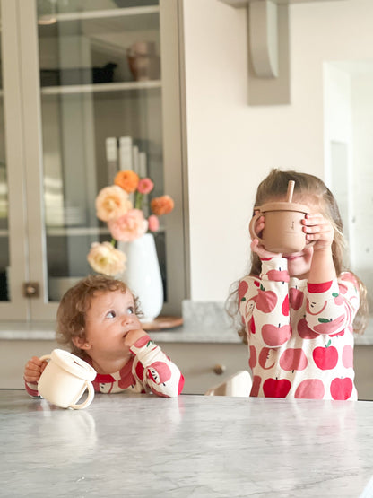 2-in-1 Silicone Cup for Kids | Tasse 2-en-1 en silicone pour enfant