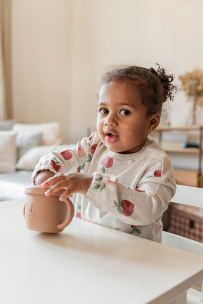 2-in-1 Silicone Cup for Kids | Tasse 2-en-1 en silicone pour enfant