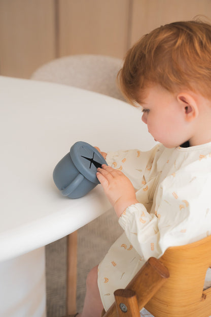 2-in-1 Silicone Cup for Kids | Tasse 2-en-1 en silicone pour enfant