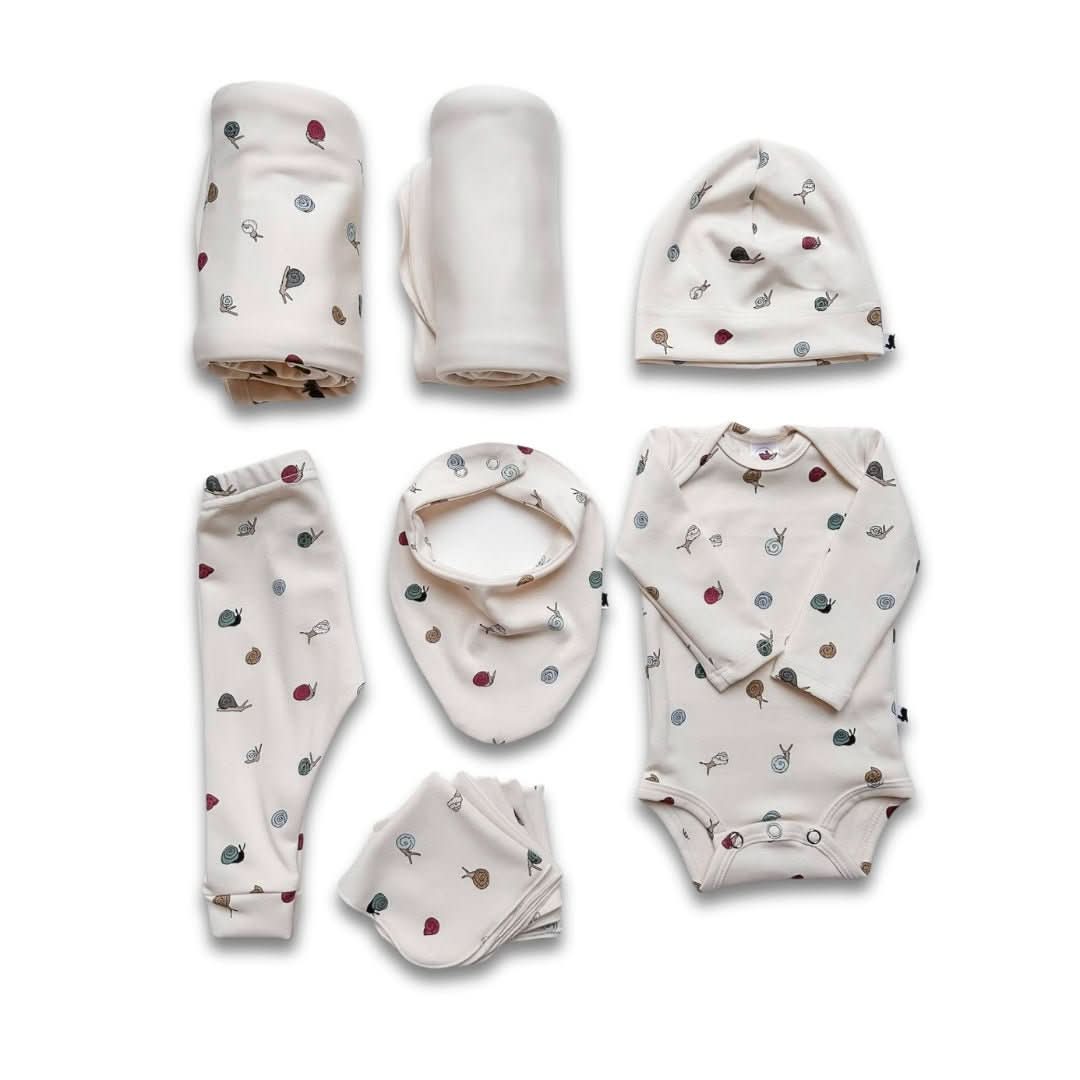 Capsule Gift Box | Ditsy Snails & Cream