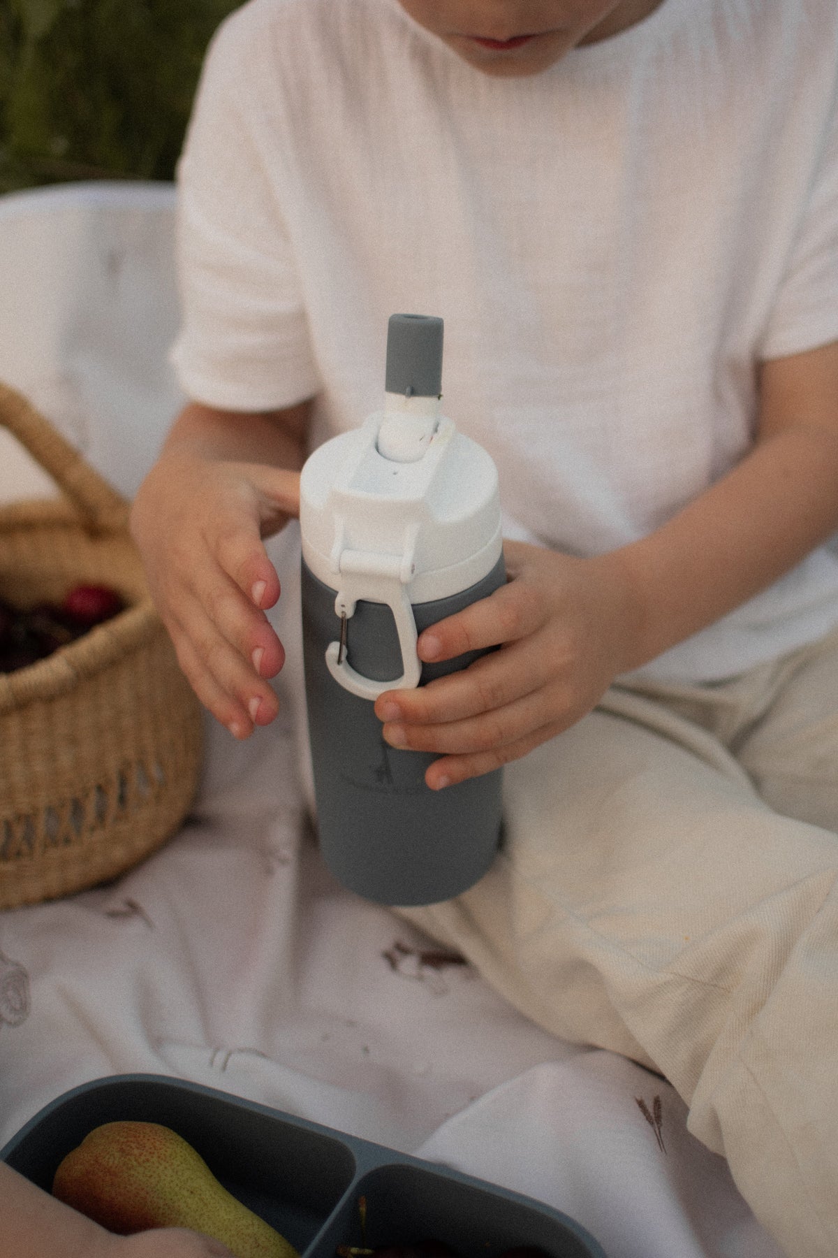 Silicone Water Bottle for Kids | Bouteille d’eau pour enfant en silicone