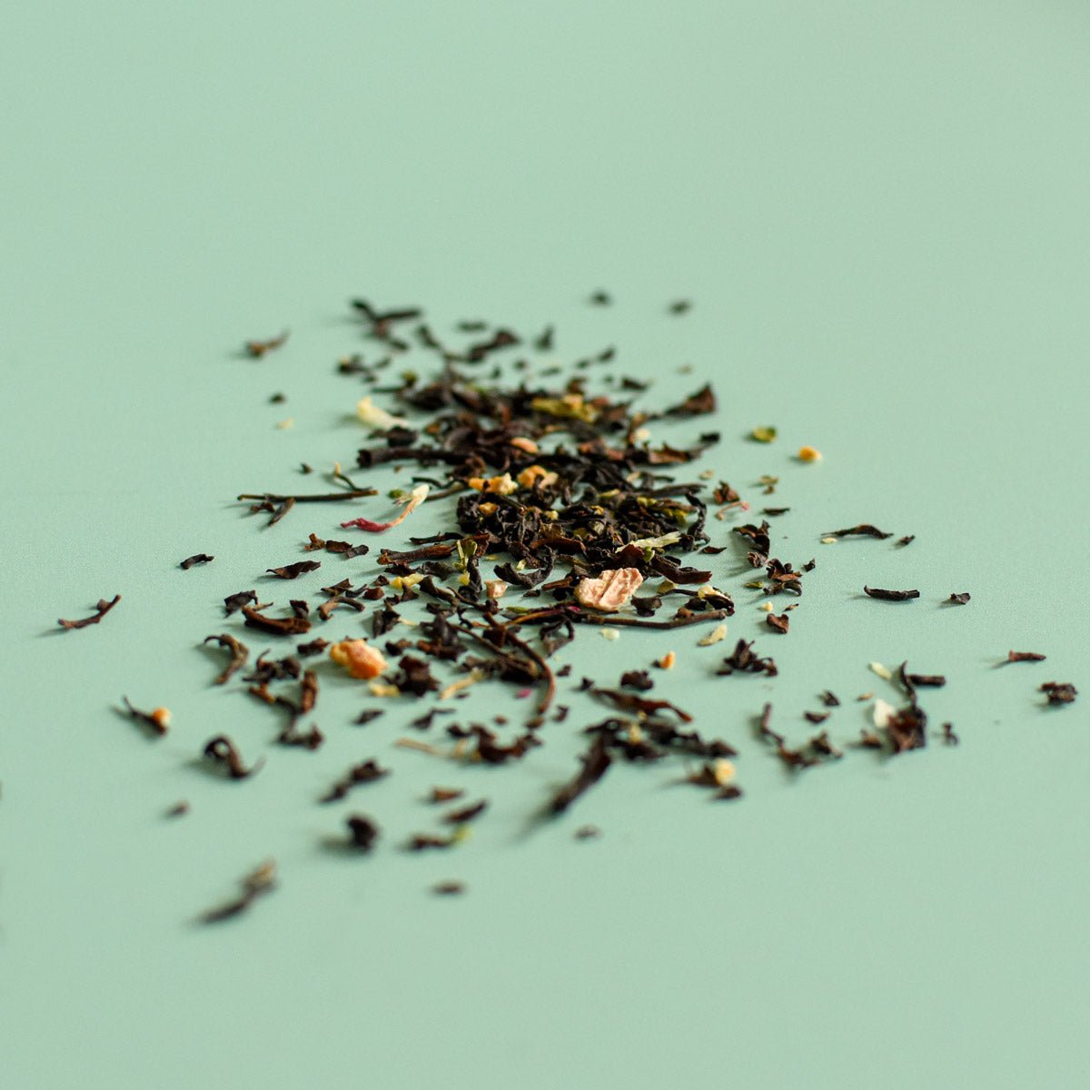 Loose Leaf Earl GreyTea, Lemon & Wild Bergamot | Thé en vrac - Earl Grey, Citron & Bergamote